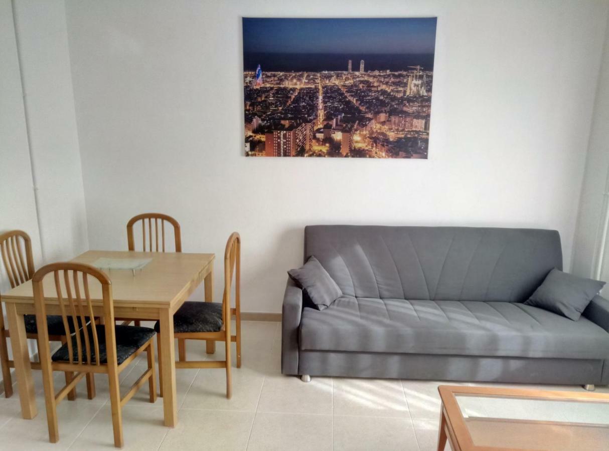 エル・プラー・デ・ジョブレガットCasa Carmen Barcelonaアパートメント エクステリア 写真